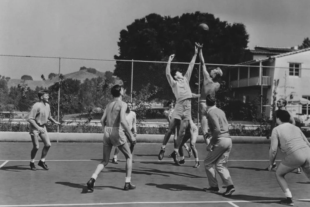 Turnamen Bola Basket Pertama Kali dan Pemenang Kompetisinya